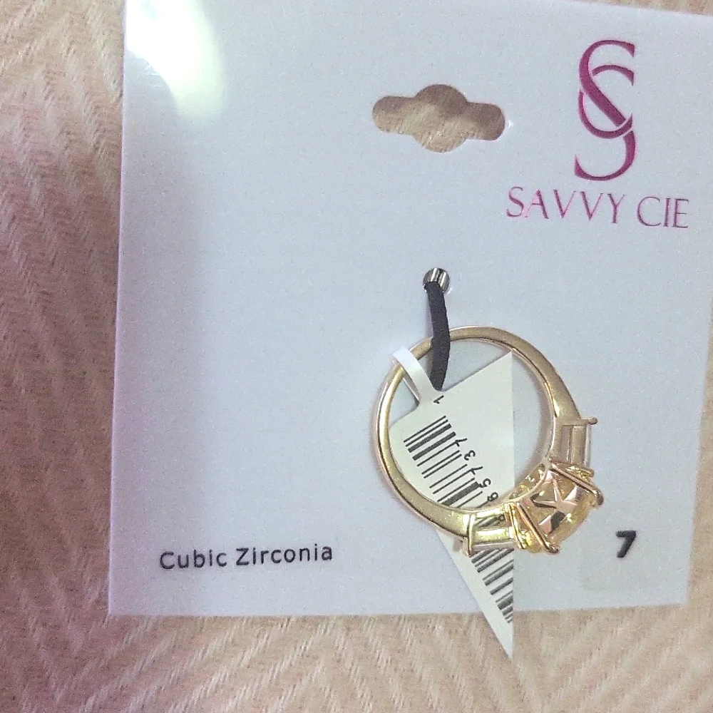 Savvy Cie Gold and Yellow Ring - Picture 3 of 5